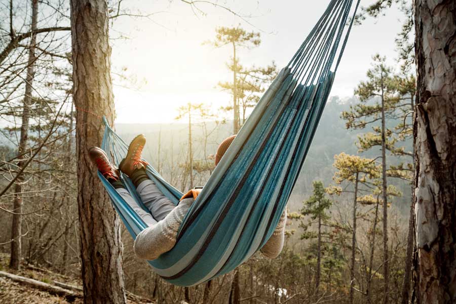 Man in a hammock - Mindfulness - Evolve Hypnotherapy Torbay